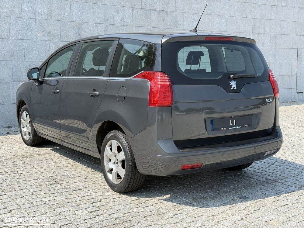 Peugeot 5008 1.2 PureTech Style — fotografia 6