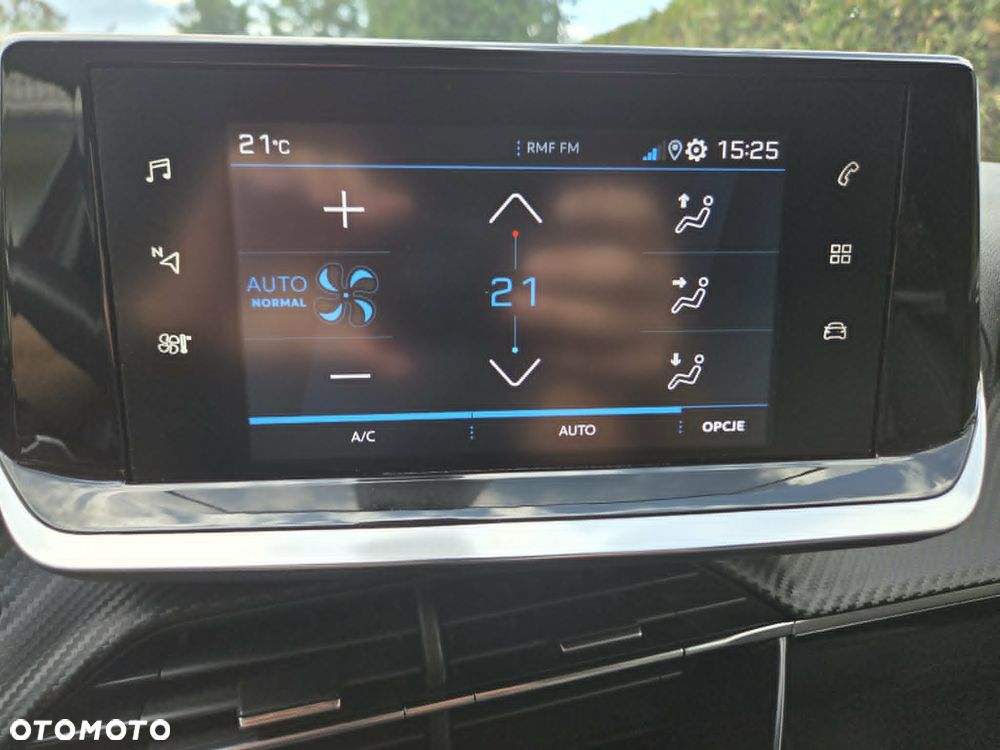 Peugeot 2008 1.2 PureTech Allure Pack S&S EAT8 - 15