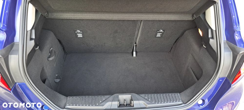 Ford Fiesta 1.1 Titanium - 30