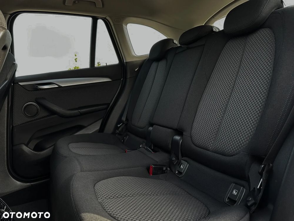BMW X1 xDrive25e Sport Line - 41