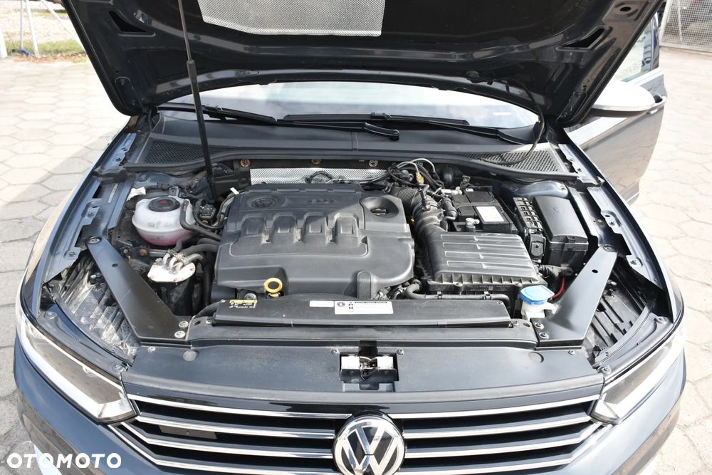 Volkswagen Passat 2.0 TDI SCR (BlueMotion Tech) 4Mot DSG Comfortline - 26