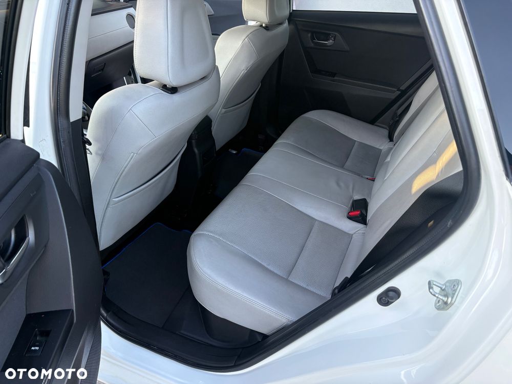 Toyota Auris - 21