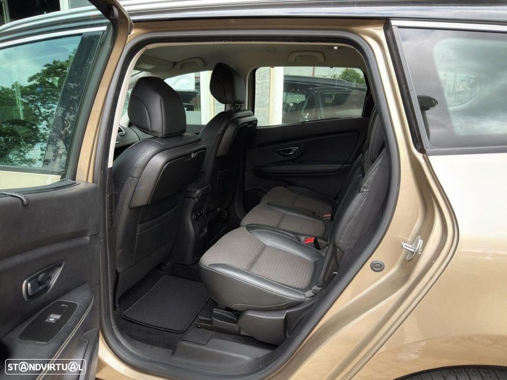 Renault Grand Scénic 1.5 dCi Intens Hybrid Assist SS - 16