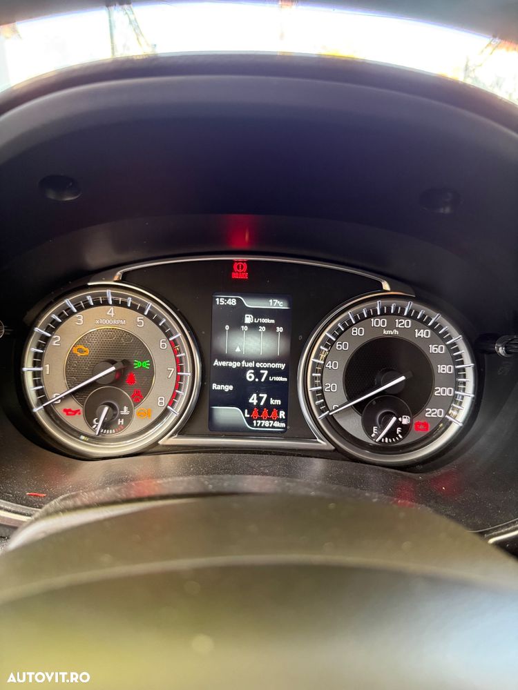 Suzuki Vitara 1.4 Boosterjet MHEV Passion - 10