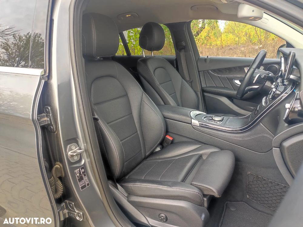 Mercedes-Benz GLC Coupe 250 d 4Matic 9G-TRONIC AMG Line - 13