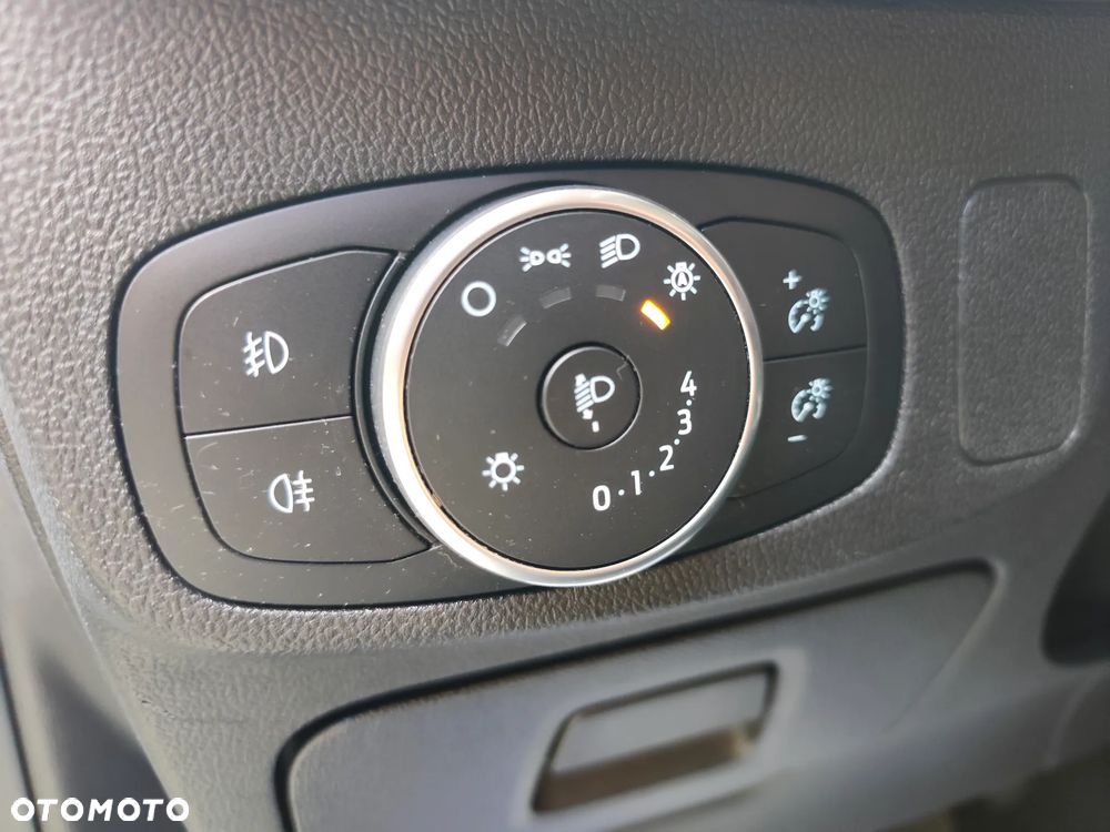 Ford Focus - 34
