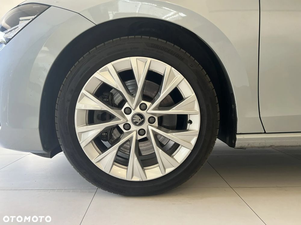 Skoda Superb 2.0 TDI SCR 4x4 Edition 130 DSG - 34