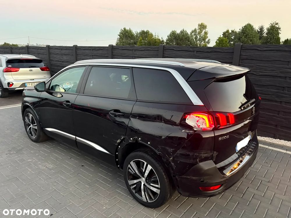 Peugeot 5008 BlueHDi 130 EAT8 Allure - 40