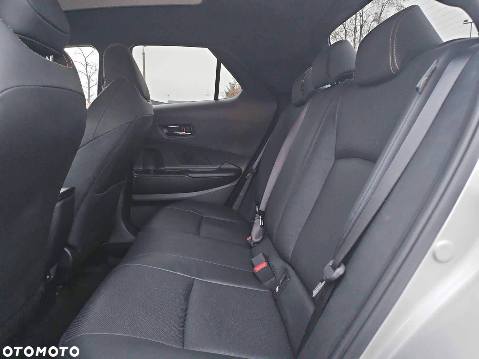 Toyota C-HR - 14