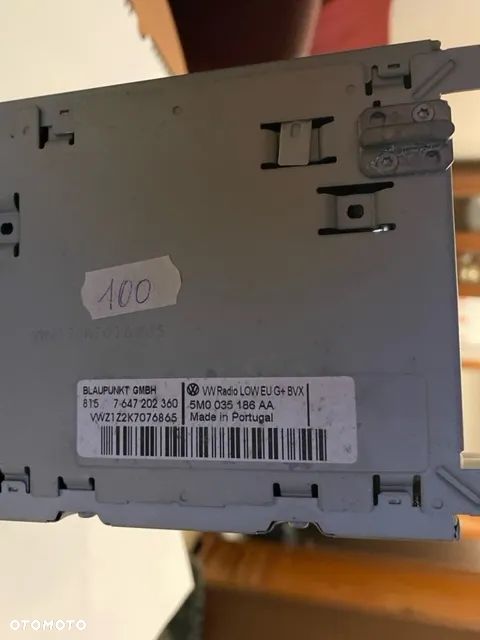 RADIO FABRYCZNE 5M0035186AA TIGUAN - 3