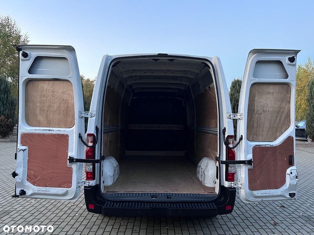 Renault Master - 30