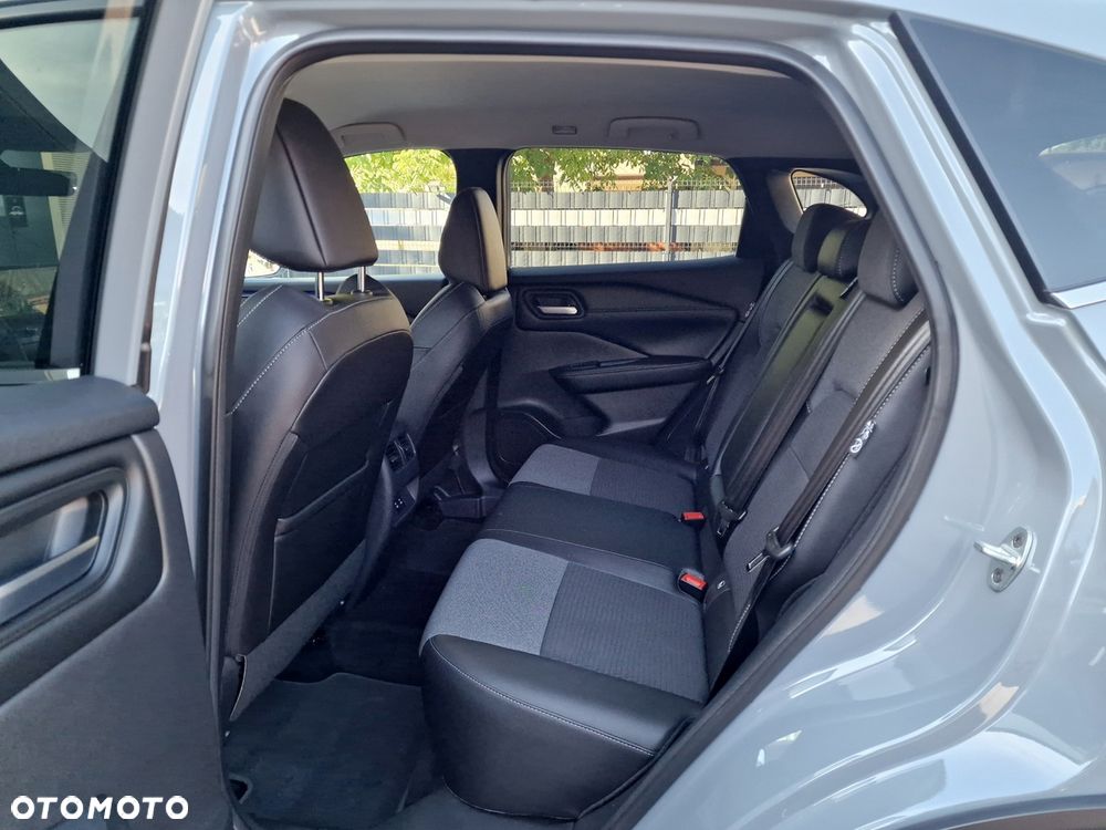 Nissan Qashqai 1.3 DIG-T MHEV Xtronic N-Connecta - 20