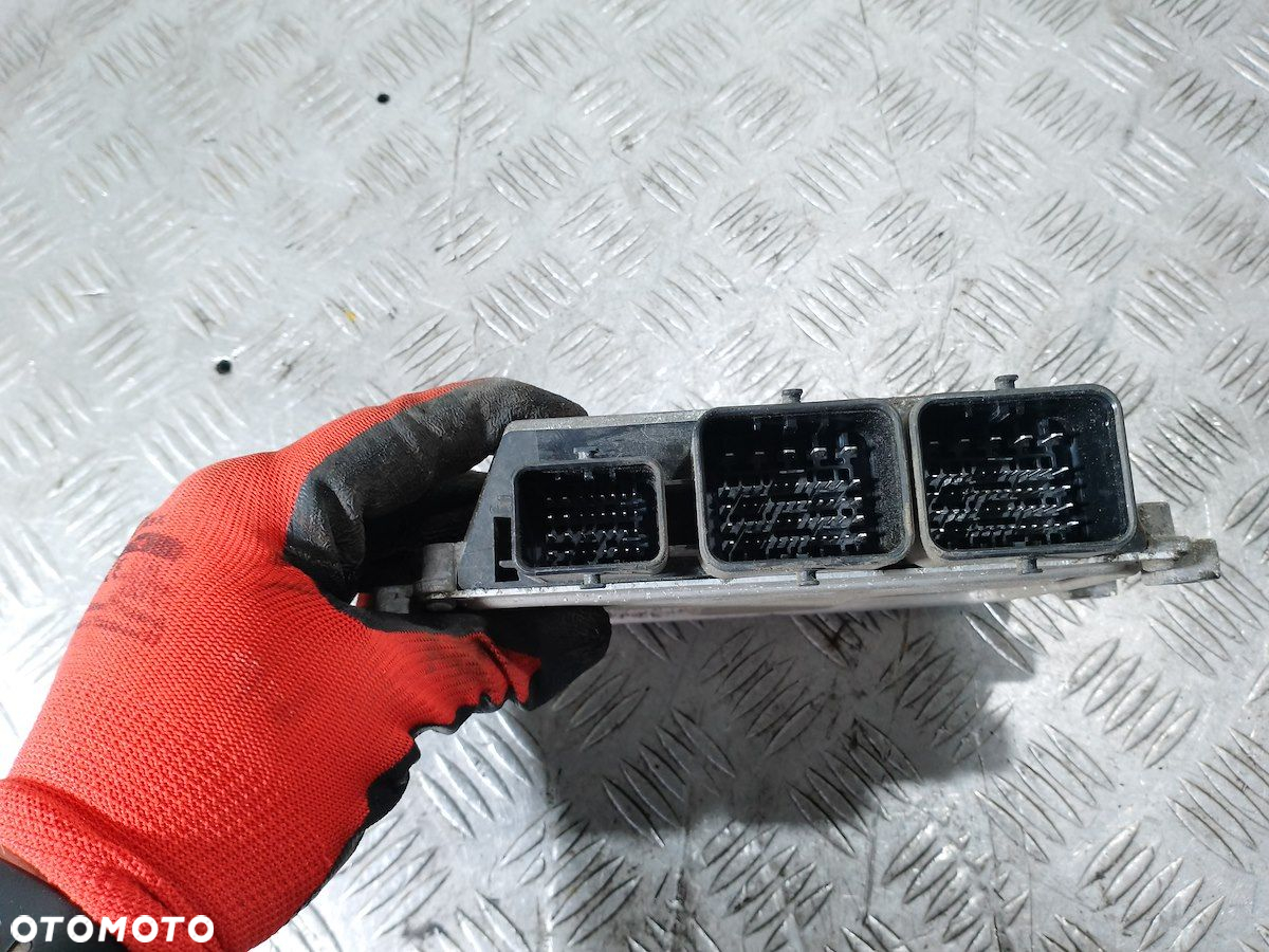 KOMPUTER, STEROWNIK PEUGEOT 301 9806713880 1.6 VTI - 3