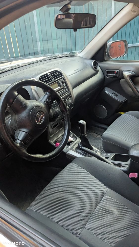 Toyota RAV4 2.0 VVT-i Sol - 7