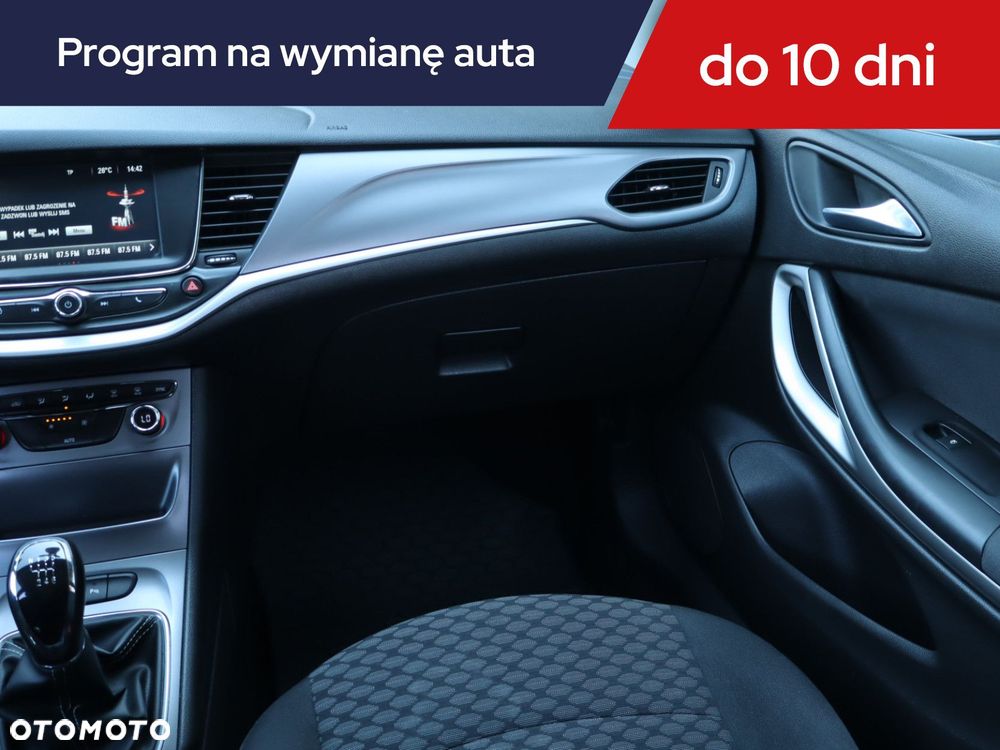 Opel Astra - 10