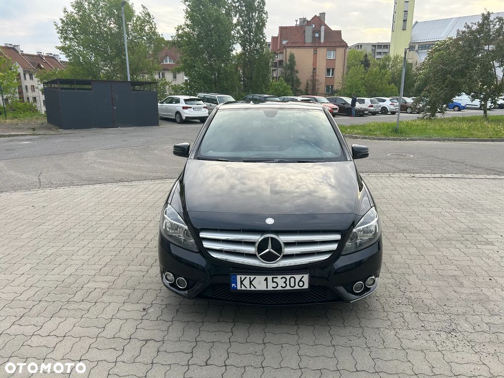 Mercedes-Benz Klasa B 180 CDI (BlueEFFICIENCY) - 2