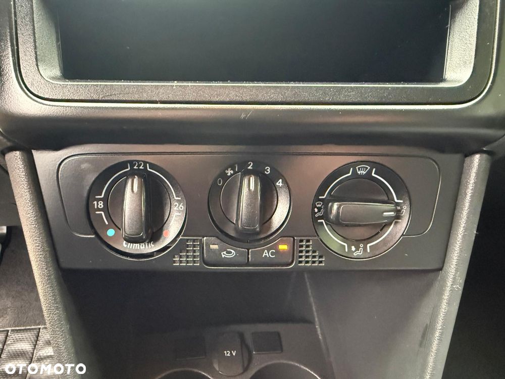 Volkswagen Polo 1.2 - 11