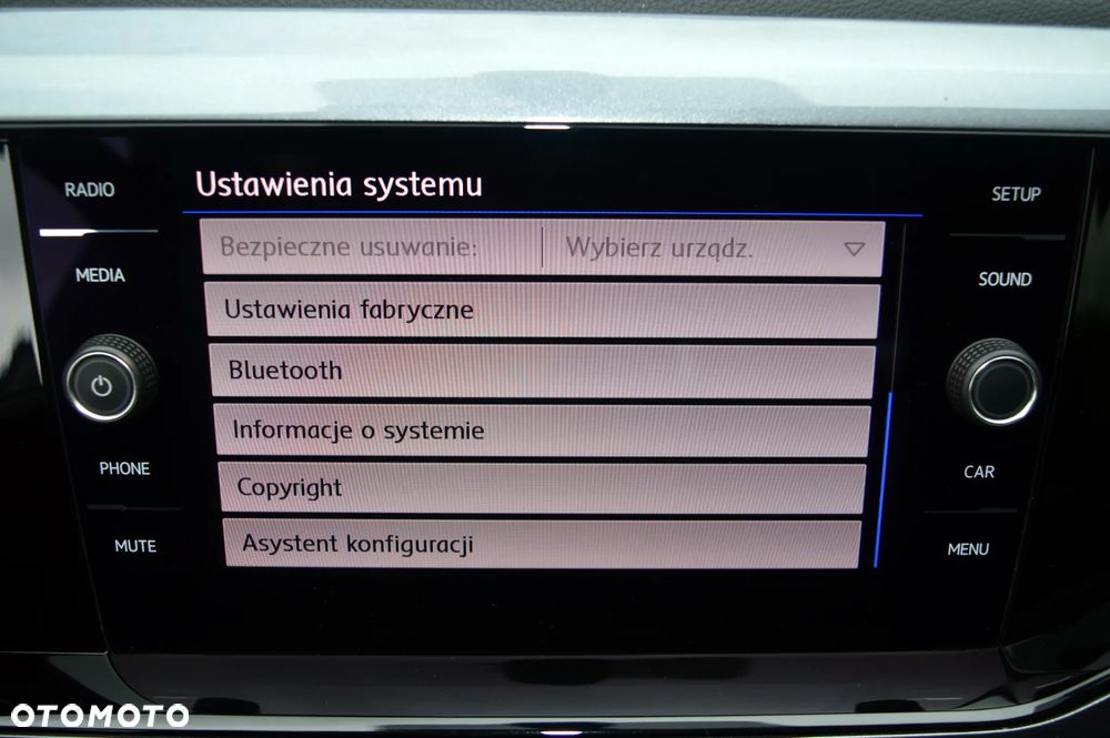 Volkswagen Polo - 25