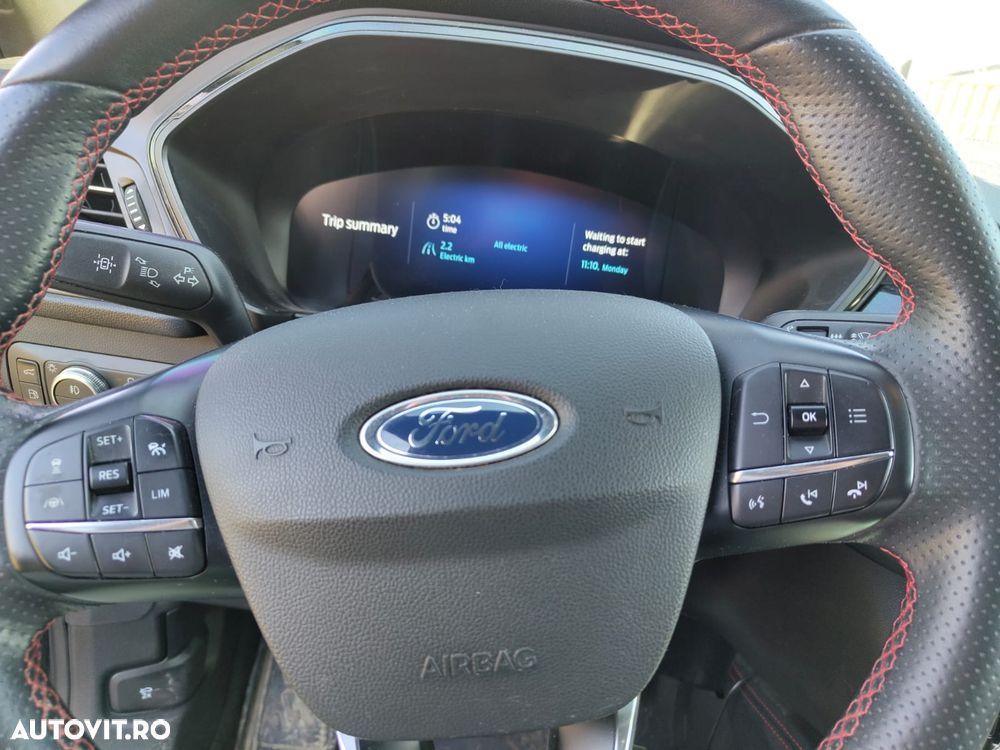 Ford Kuga 2.5 Duratec PHEV ST-LINE - 7