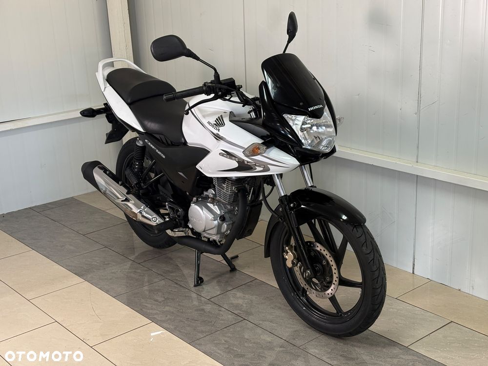 Honda CBF - 2