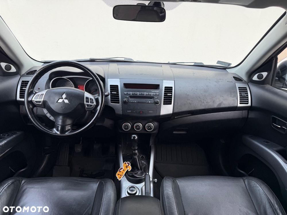 Mitsubishi Outlander 2.0 DID Instyle - 23
