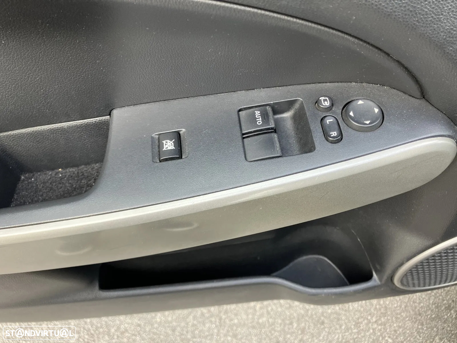 Mazda 2 1.3 MZR Comfort - 11