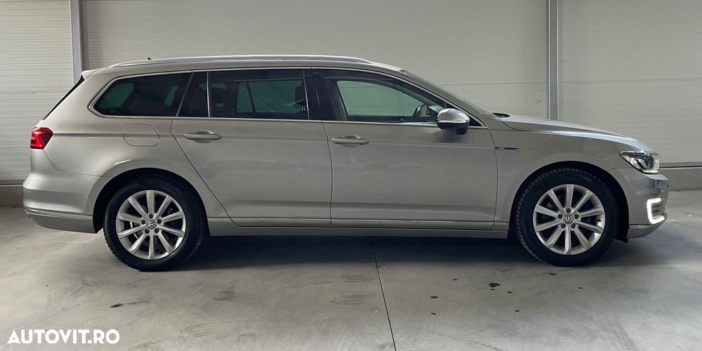 Volkswagen Passat - 7