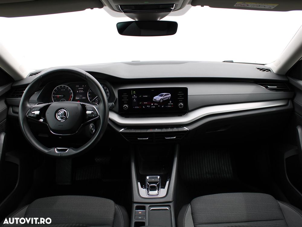 Skoda Octavia 2.0 TDI DSG Ambition - 14