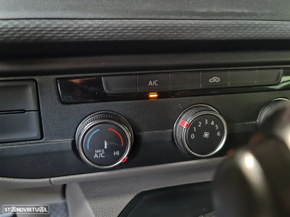 VW TRANSPORTER T6.1 | 150 CV DSG | 5 LUGARES | c/iva dedutível - 20
