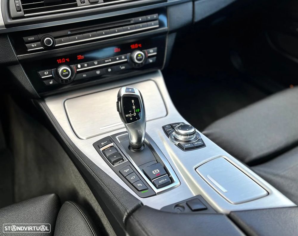 BMW 530 d Auto - 16