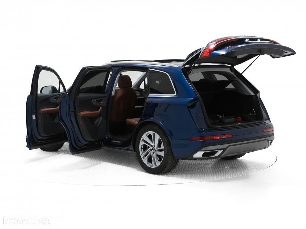 Audi Q7 55 TFSIe quattro S line Tiptronic - 5