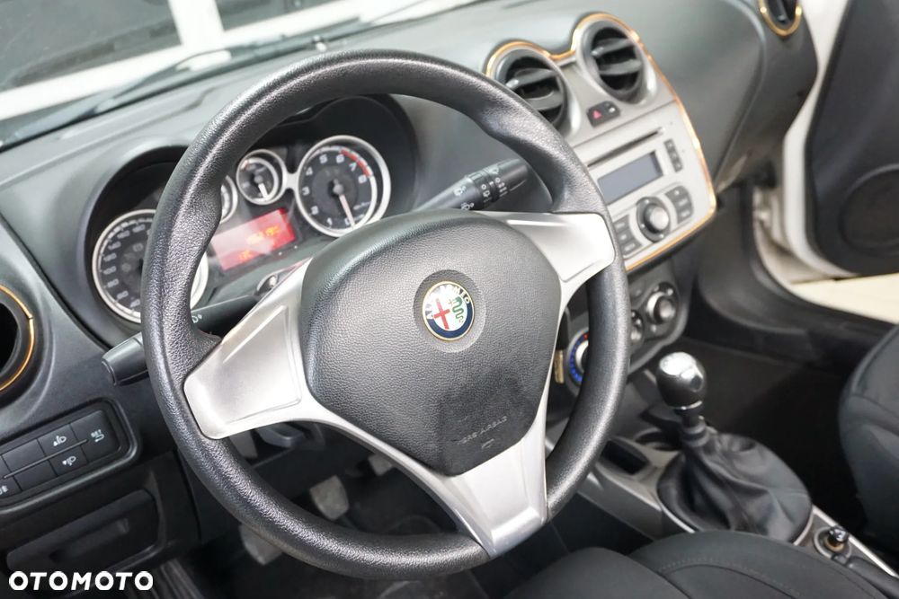 Alfa Romeo Mito 1.4 8V - 17