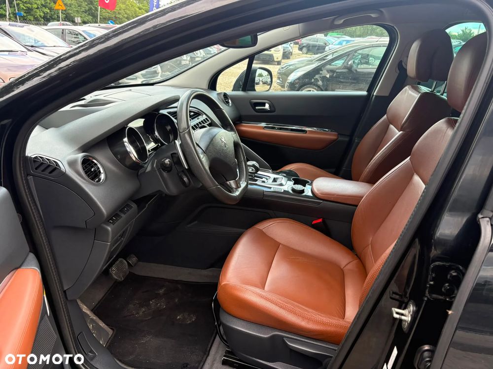 Peugeot 3008 Hybrid4 - 15