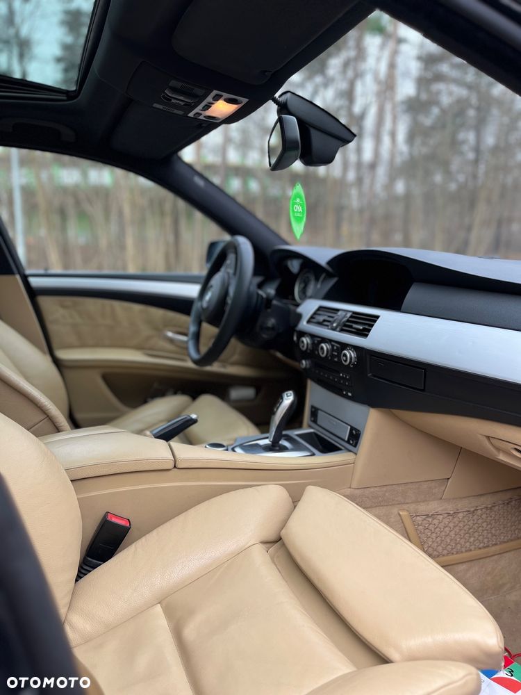 BMW Seria 5 - 12