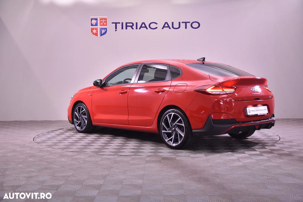 Hyundai i30 Fastback 1.5 T-GDI MHEV 160CP 7DCT Highway N-Line - 3