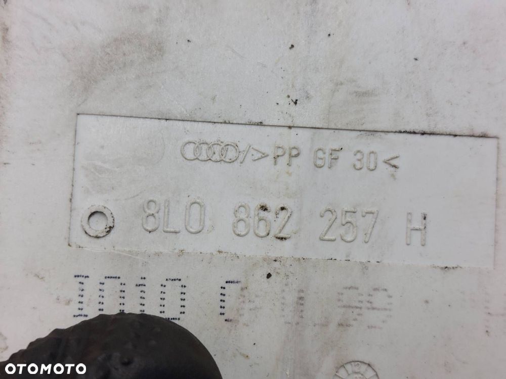 POMPKA ZAMKA CENTRALNEGO AUDI A4 B5 8L0862257H ID: 237109 - 4