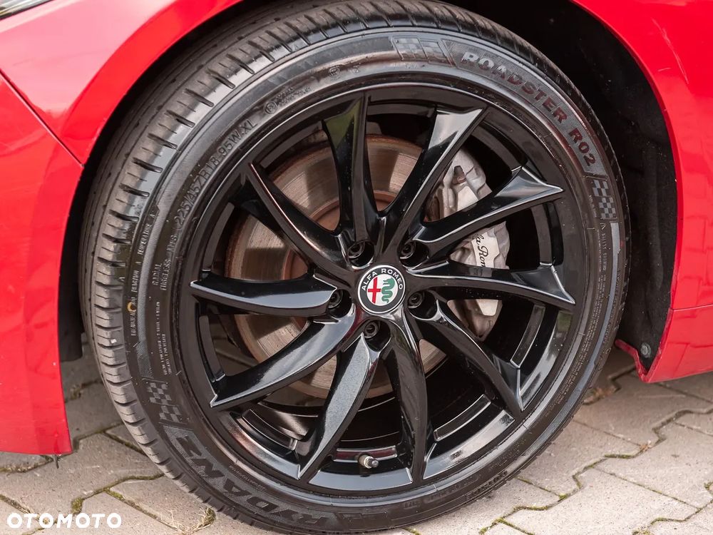 Alfa Romeo Giulia - 37