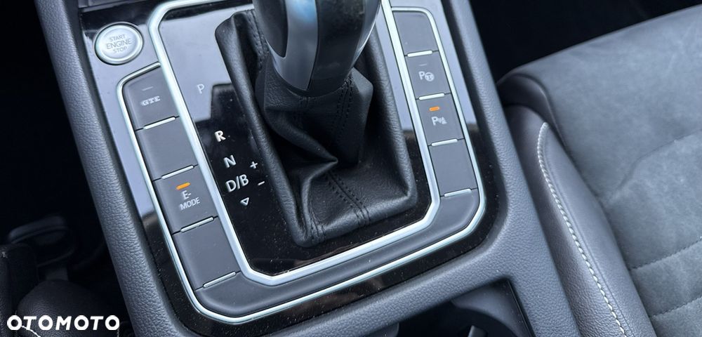 Volkswagen Passat 1.4 TSI Plug-In Hybrid GTE DSG - 22