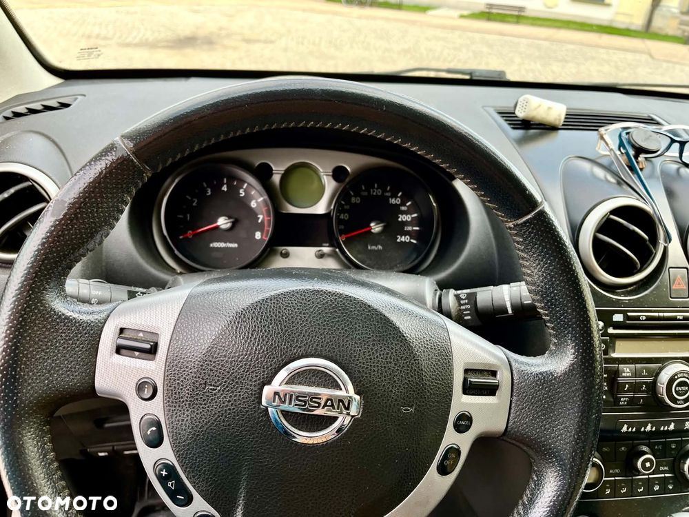 Nissan Qashqai - 8