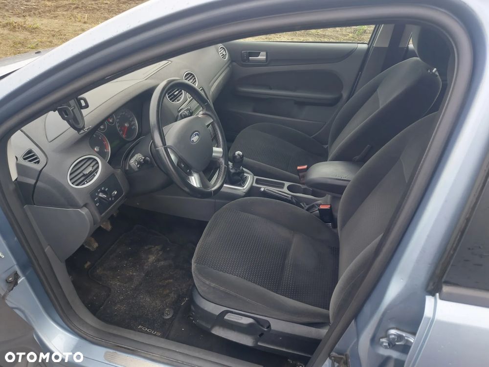 Ford Focus 1.6 Ti-VCT Titanium - 11