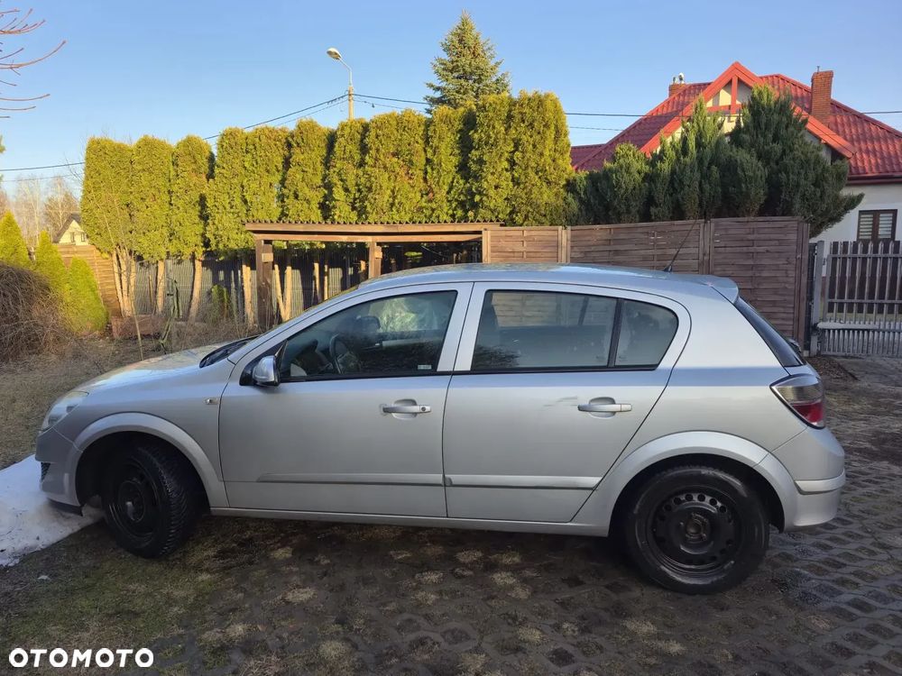Opel Astra - 4
