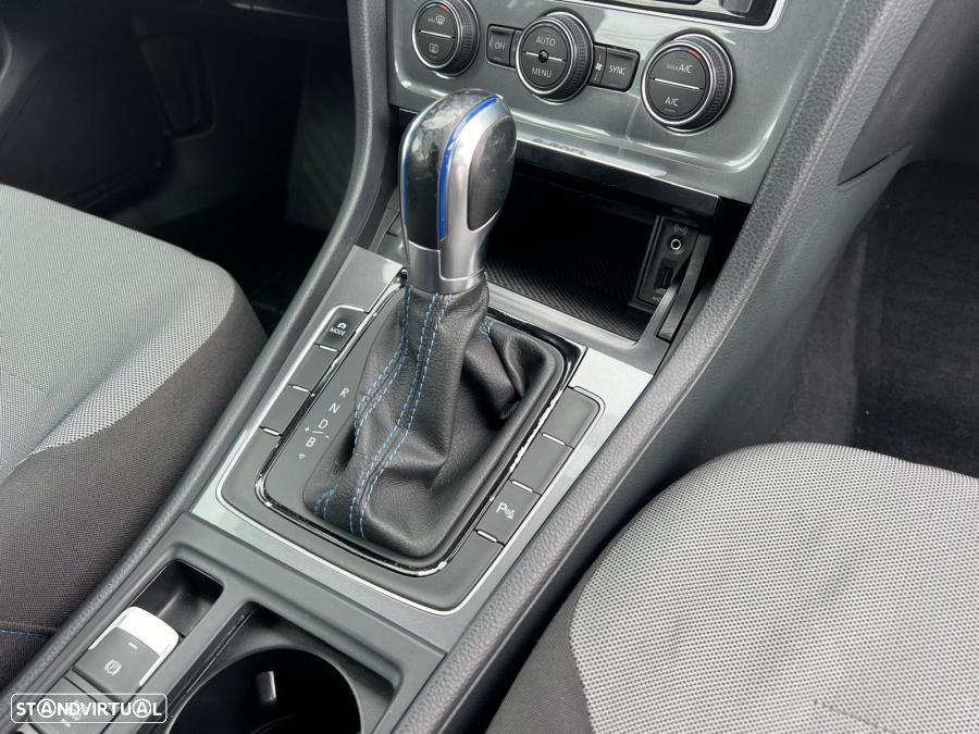 VW e-Golf AC/DC - 6