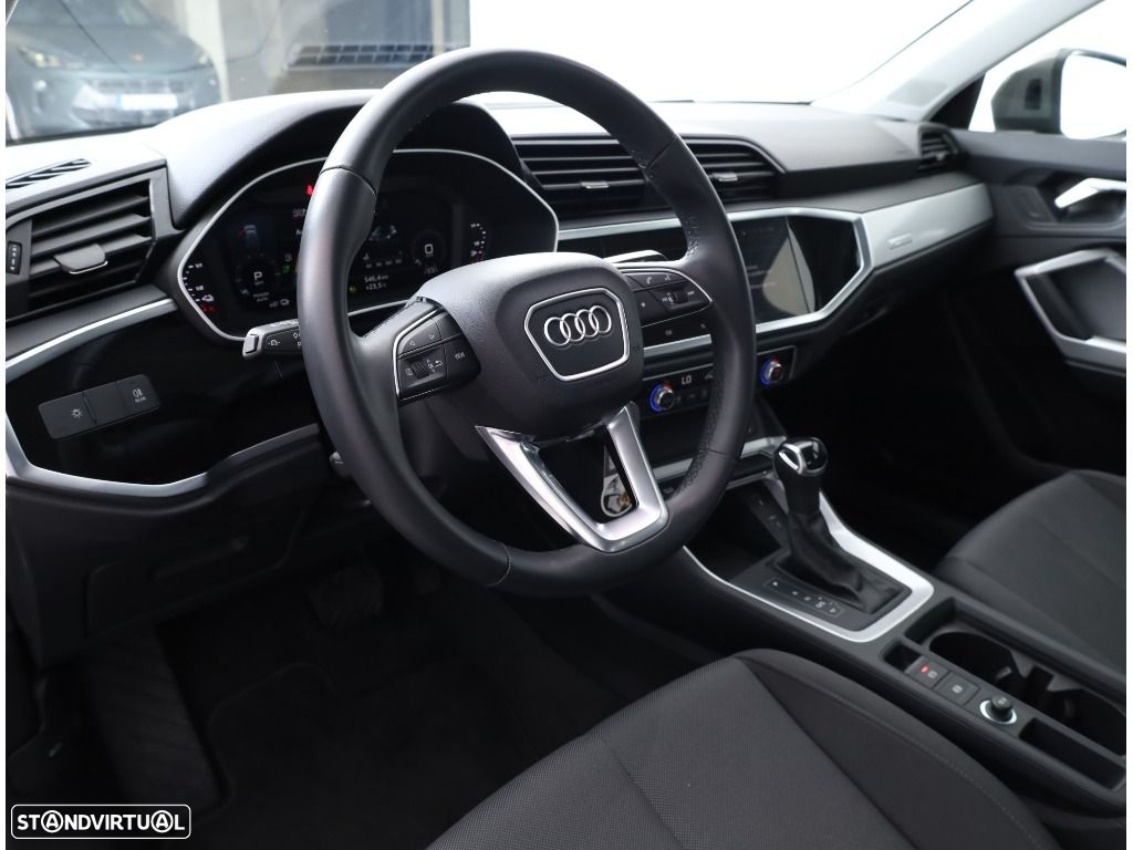 Audi Q3 45 TFSIe S tronic - 22