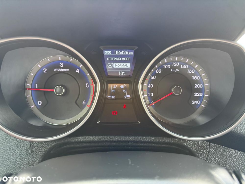 Hyundai i30 - 23