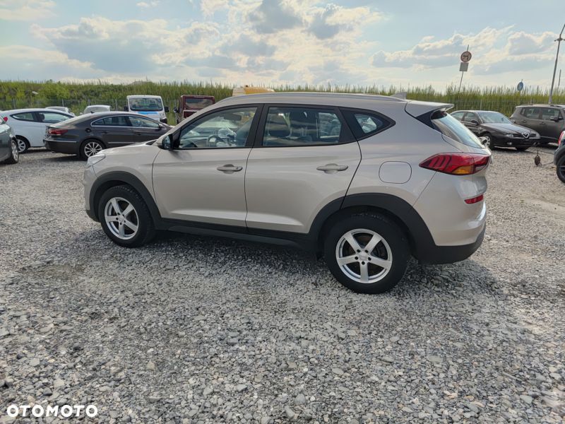 Hyundai Tucson blue 1.6 CRDi 2WD Style - 9