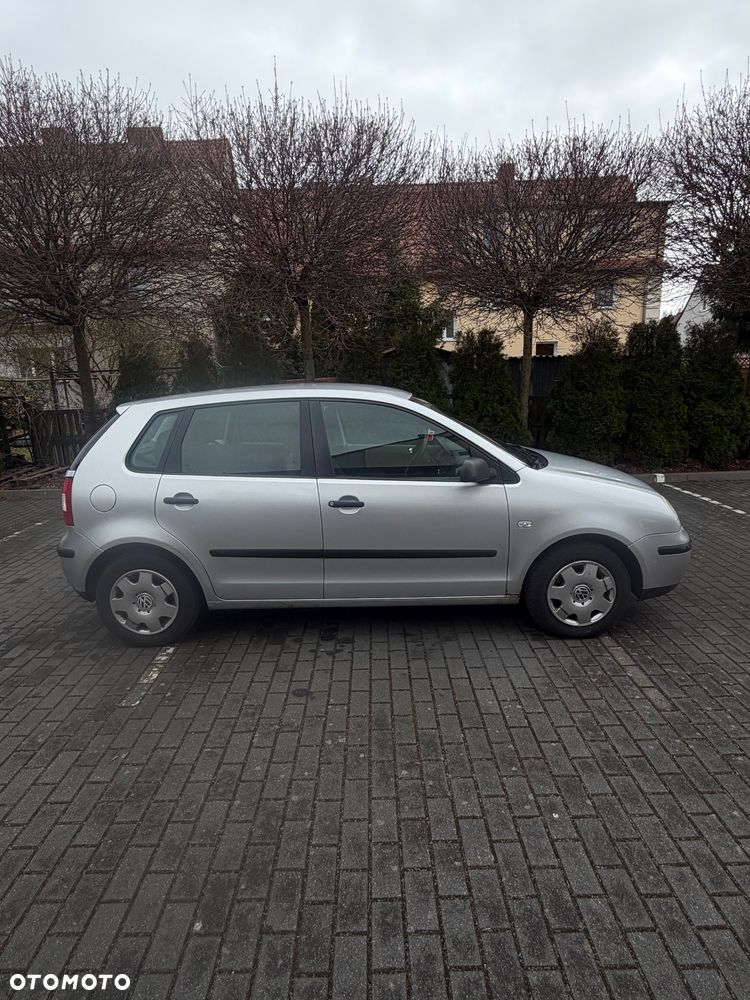 Volkswagen Polo 1.2 Comfortline - 2