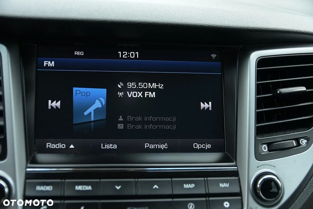 Hyundai Tucson 1.7 CRDI BlueDrive Comfort 2WD - 35