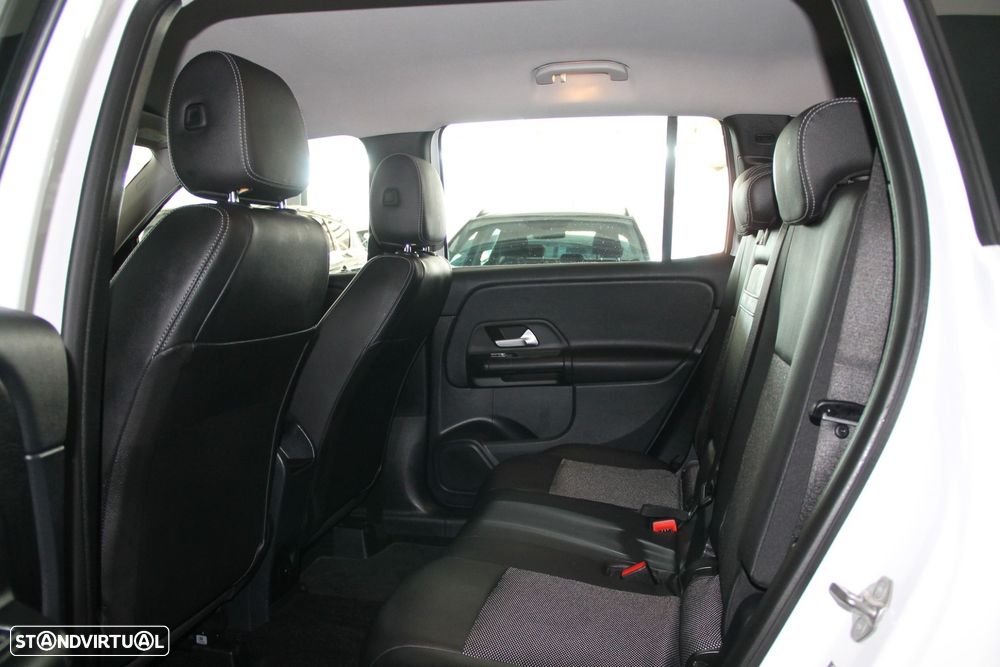 Mercedes-Benz GLB 180 d - 8