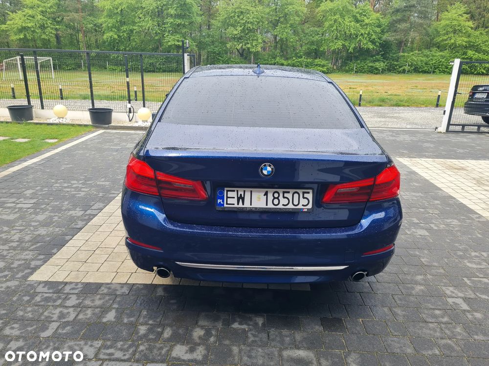 BMW Seria 5 520d Luxury Line - 4