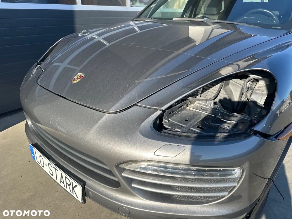 Porsche Cayenne - 13
